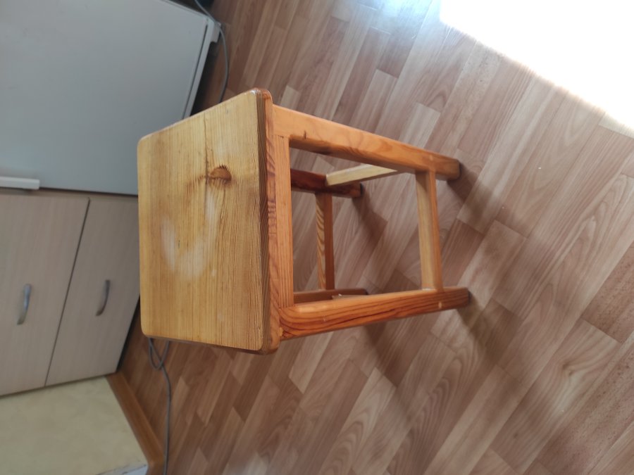 Стілець малий
